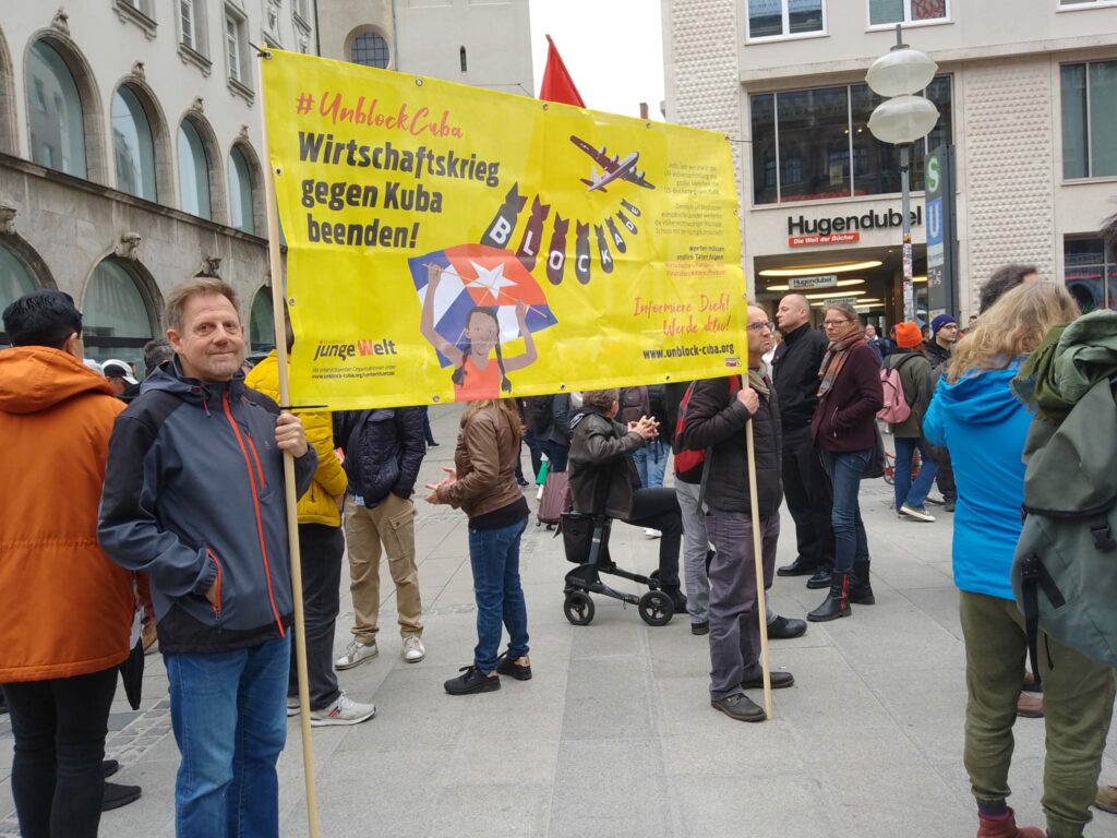 1. Mai mit Unblock Cuba - München